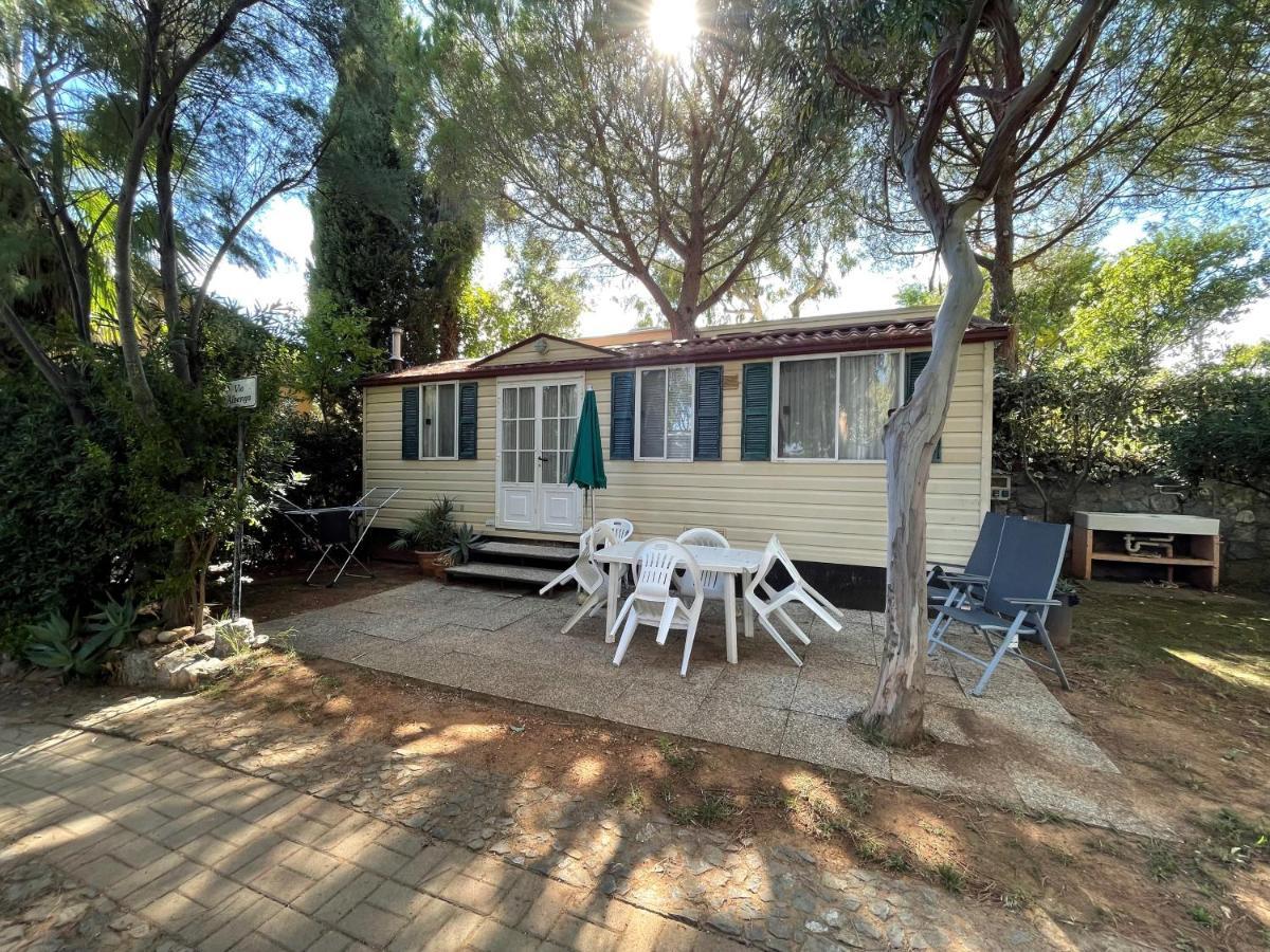 Camping Bella Vista Ceriale Esterno foto